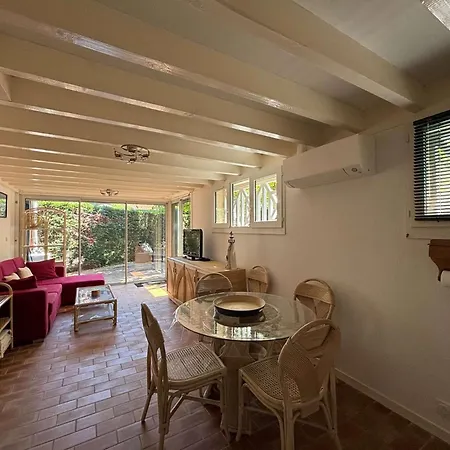 Au ! 比斯卡罗斯